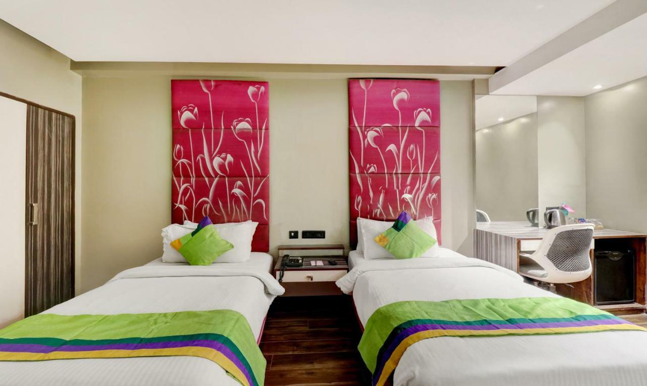 Hotel The Spring Chennai Exterior foto