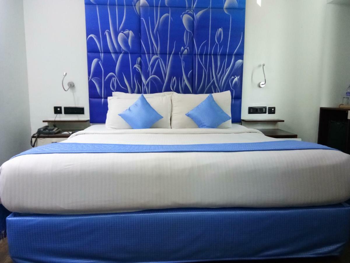 Hotel The Spring Chennai Exterior foto